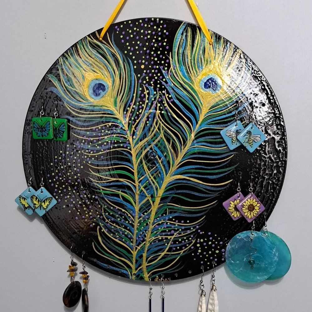 Hand Crafted Jewelry Display Upcycled Vinyl Record Wall Art Peacock Feather - Picture 3 of 17